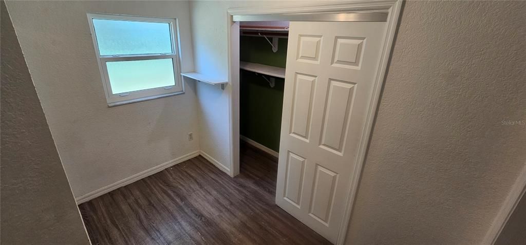 For Sale: $260,000 (3 beds, 2 baths, 1013 Square Feet)