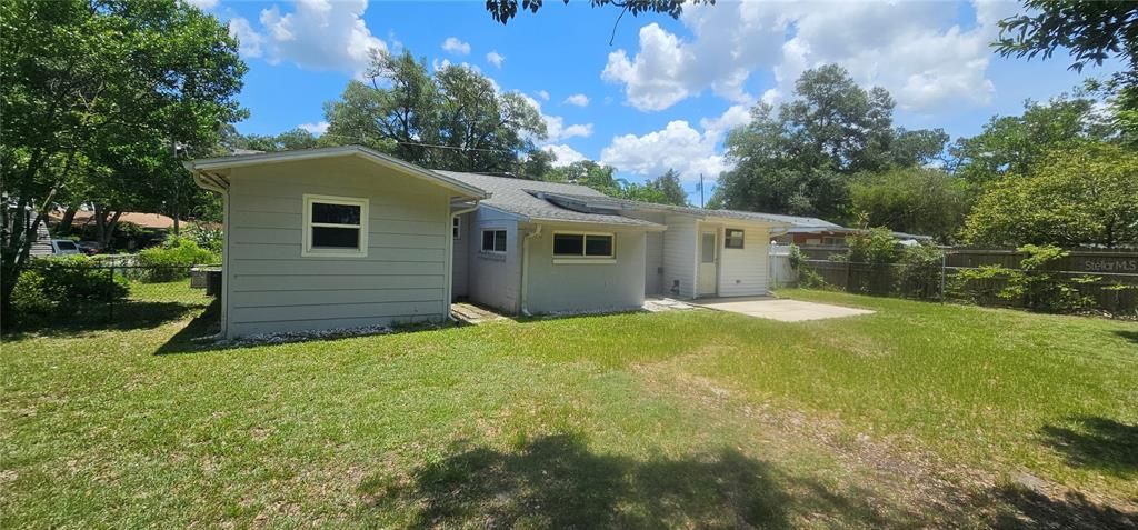 For Sale: $260,000 (3 beds, 2 baths, 1013 Square Feet)