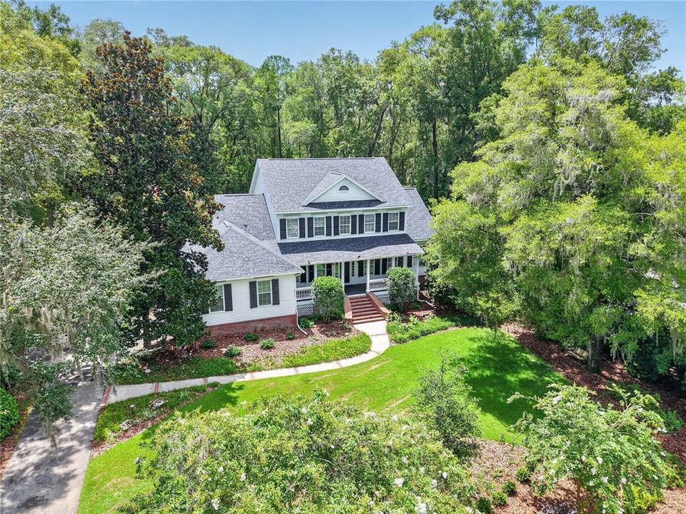 For Sale: $815,000 (4 beds, 4 baths, 3294 Square Feet)