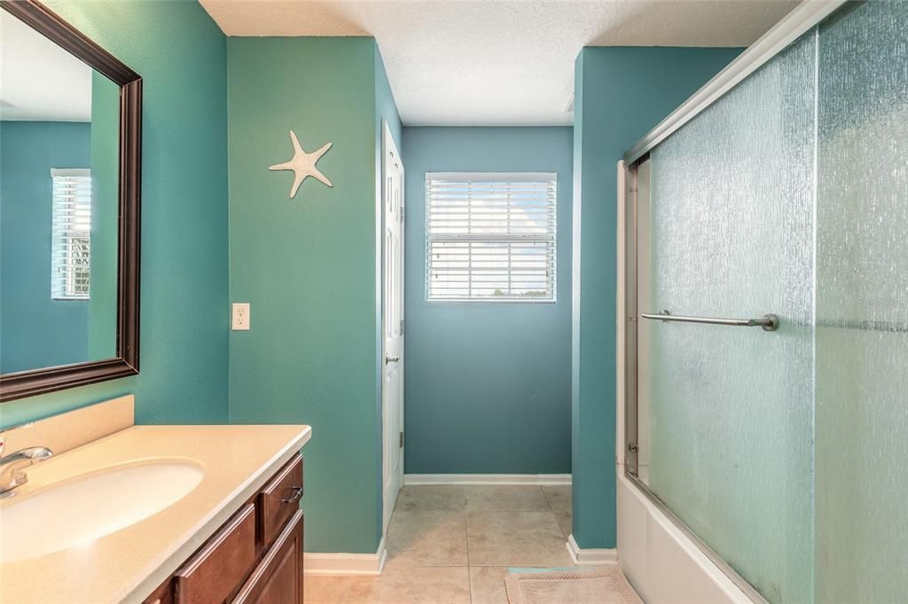 For Sale: $459,900 (4 beds, 2 baths, 2540 Square Feet)