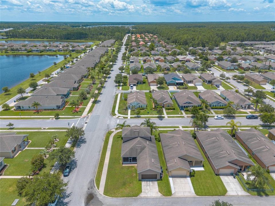 For Sale: $459,900 (4 beds, 2 baths, 2540 Square Feet)