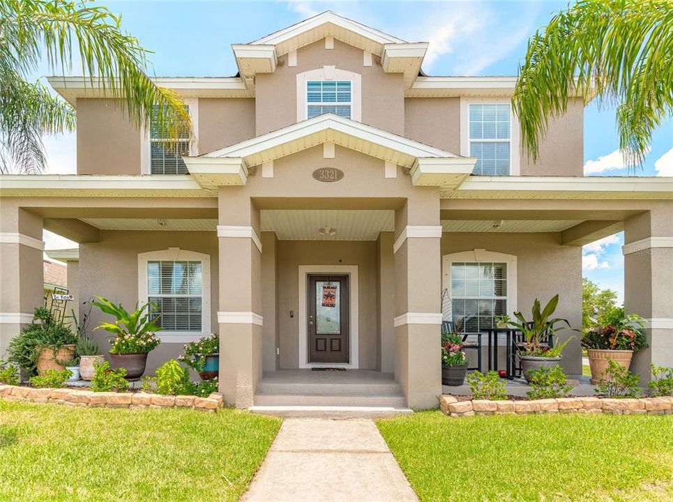 For Sale: $459,900 (4 beds, 2 baths, 2540 Square Feet)
