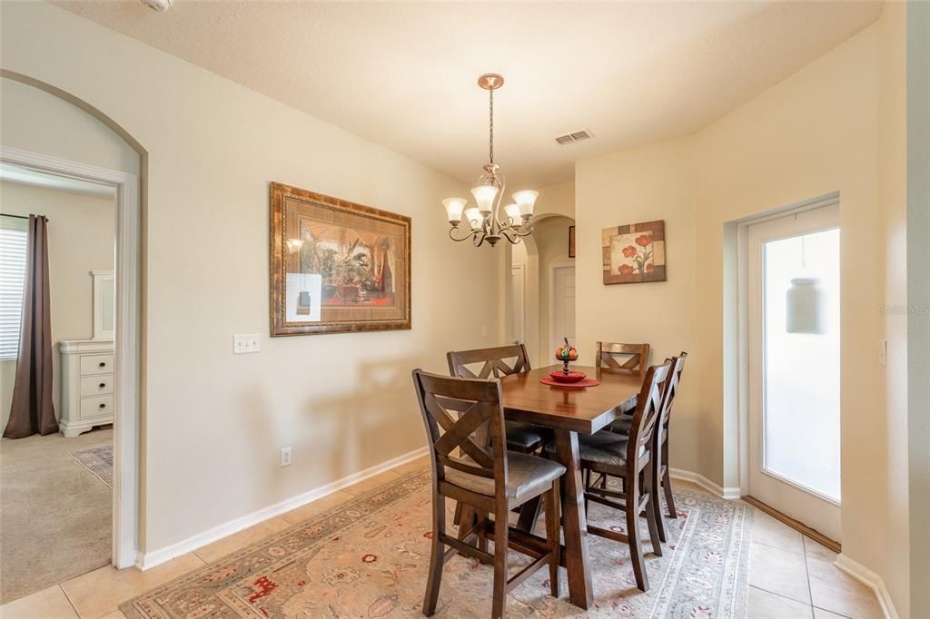 For Sale: $459,900 (4 beds, 2 baths, 2540 Square Feet)