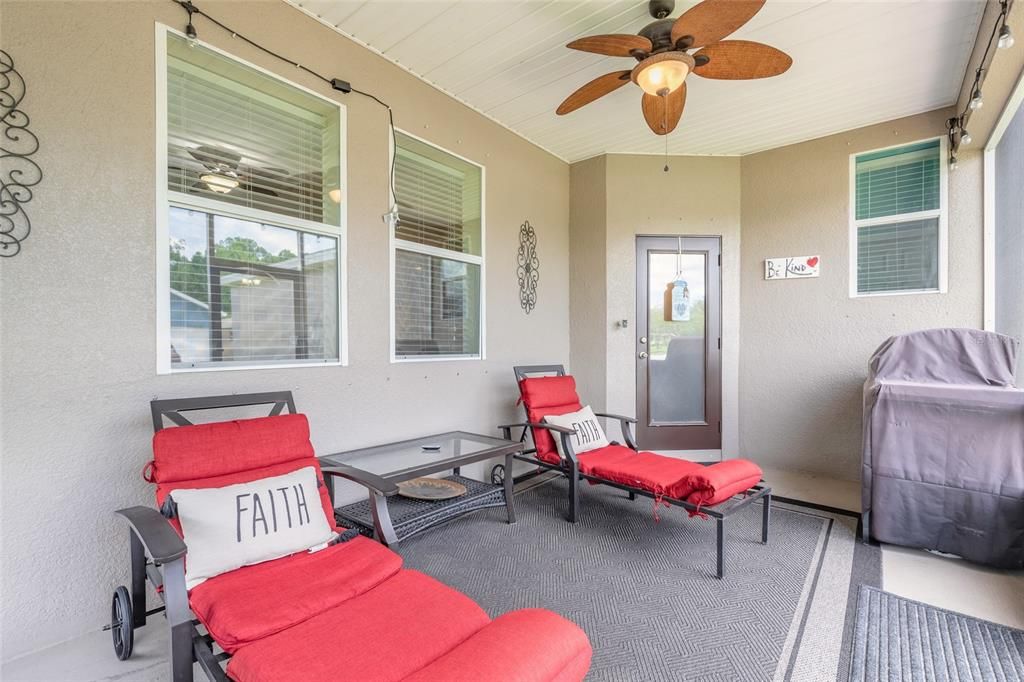 For Sale: $459,900 (4 beds, 2 baths, 2540 Square Feet)