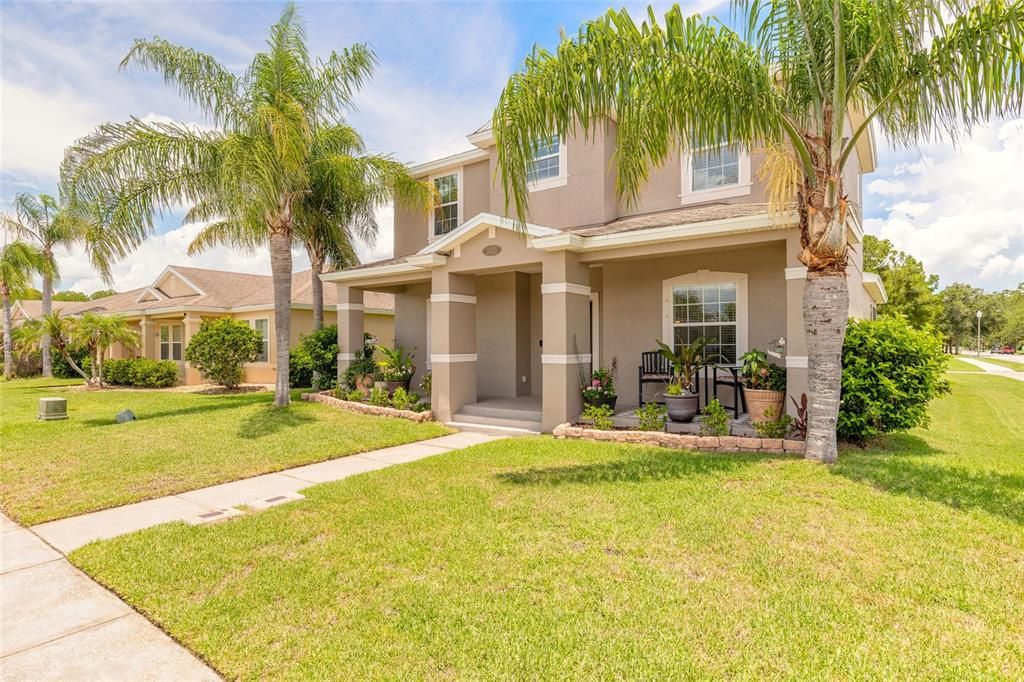 For Sale: $459,900 (4 beds, 2 baths, 2540 Square Feet)