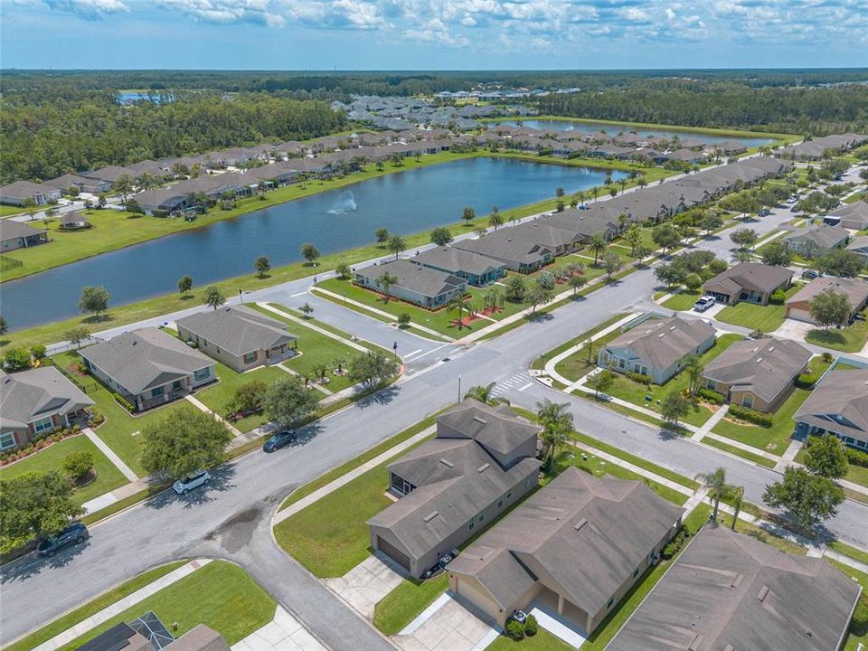 For Sale: $459,900 (4 beds, 2 baths, 2540 Square Feet)
