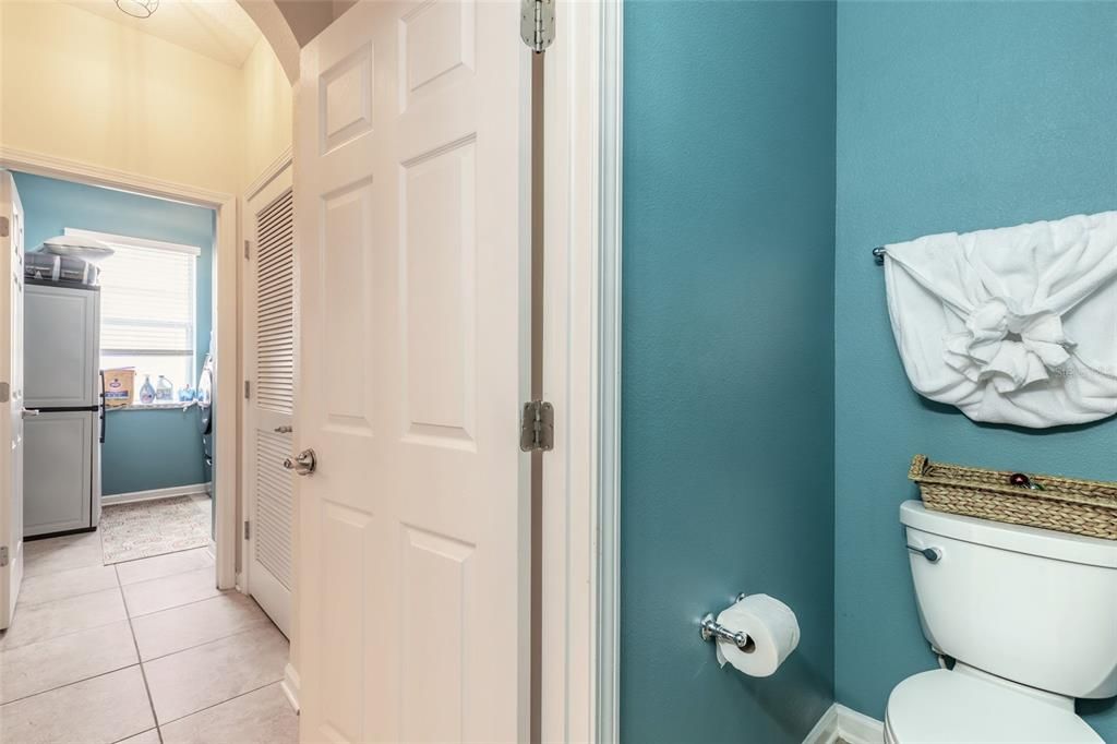For Sale: $459,900 (4 beds, 2 baths, 2540 Square Feet)