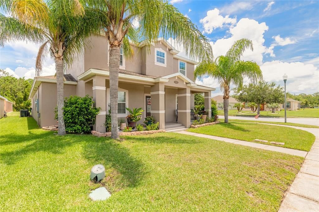 For Sale: $459,900 (4 beds, 2 baths, 2540 Square Feet)