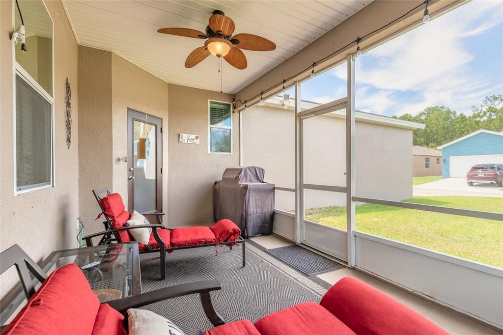 For Sale: $459,900 (4 beds, 2 baths, 2540 Square Feet)