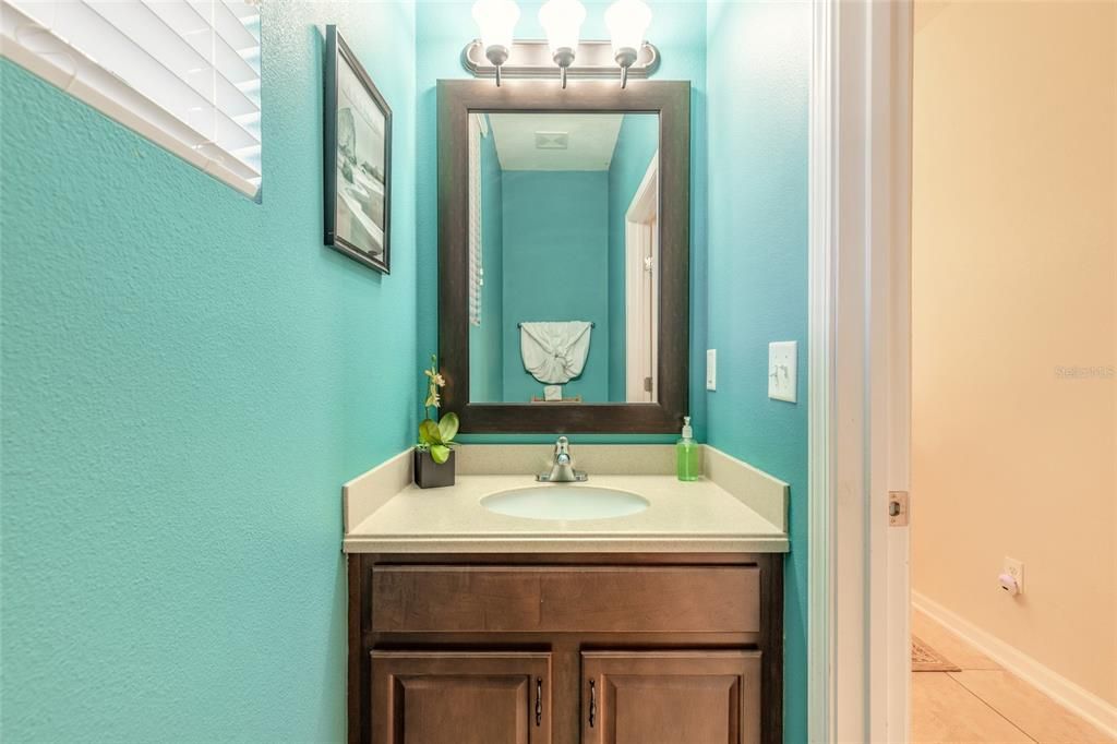 For Sale: $459,900 (4 beds, 2 baths, 2540 Square Feet)