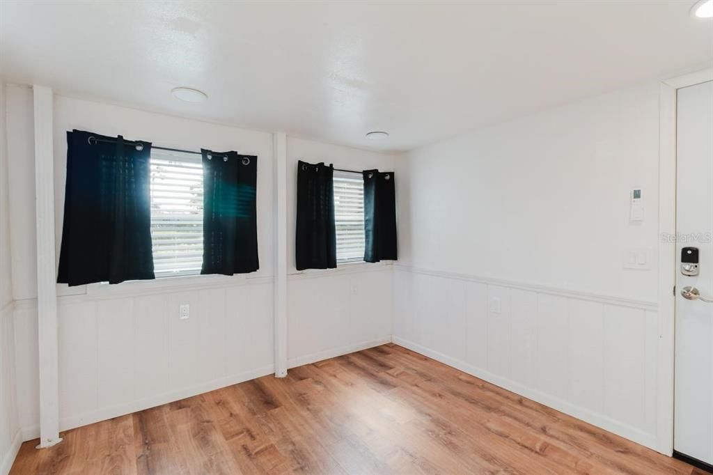 For Sale: $530,000 (2 beds, 2 baths, 1180 Square Feet)