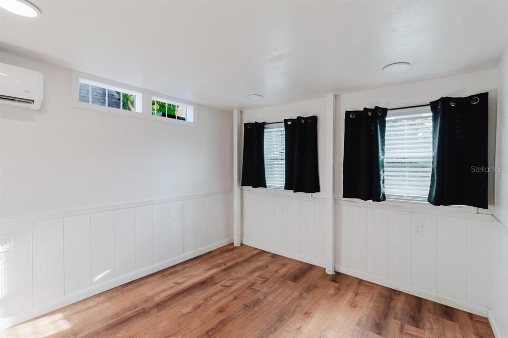 For Sale: $530,000 (2 beds, 2 baths, 1180 Square Feet)