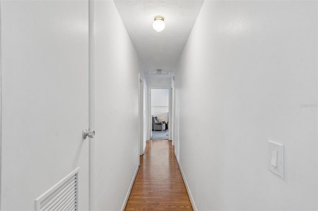 En Venta: $279,900 (3 camas, 1 baños, 1175 Pies cuadrados)