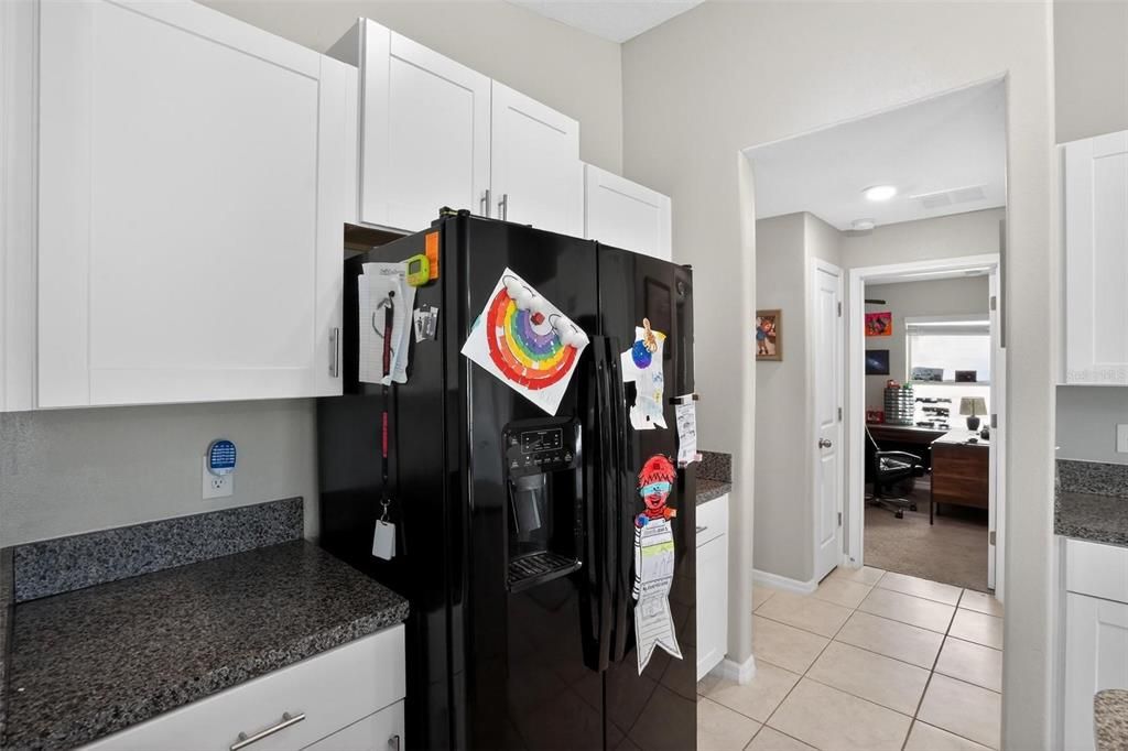 For Sale: $284,000 (3 beds, 2 baths, 1451 Square Feet)