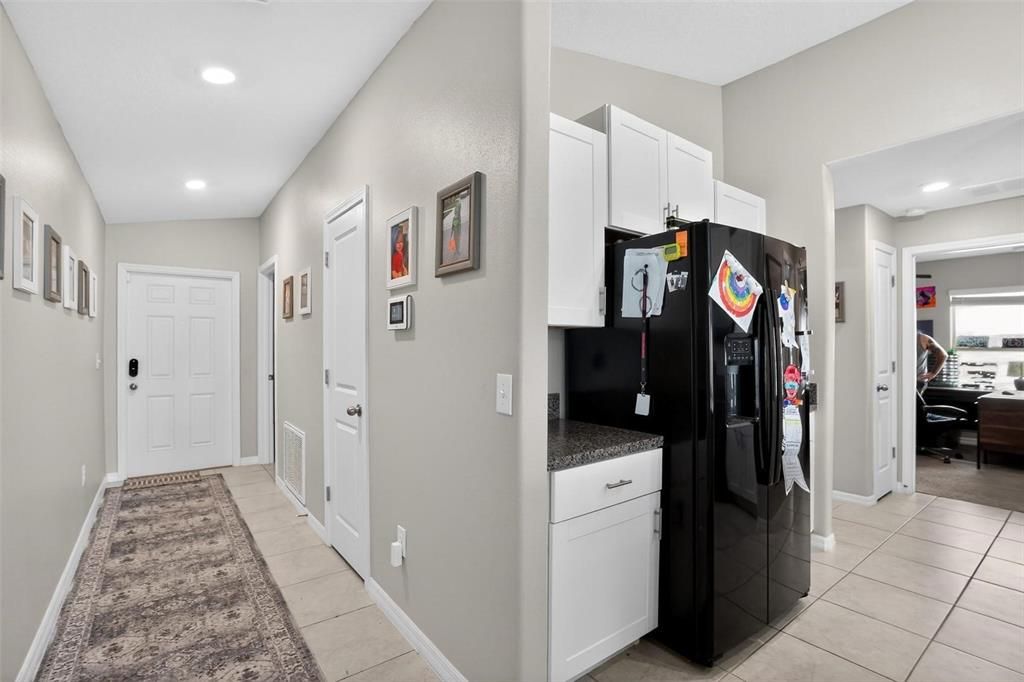 For Sale: $284,000 (3 beds, 2 baths, 1451 Square Feet)
