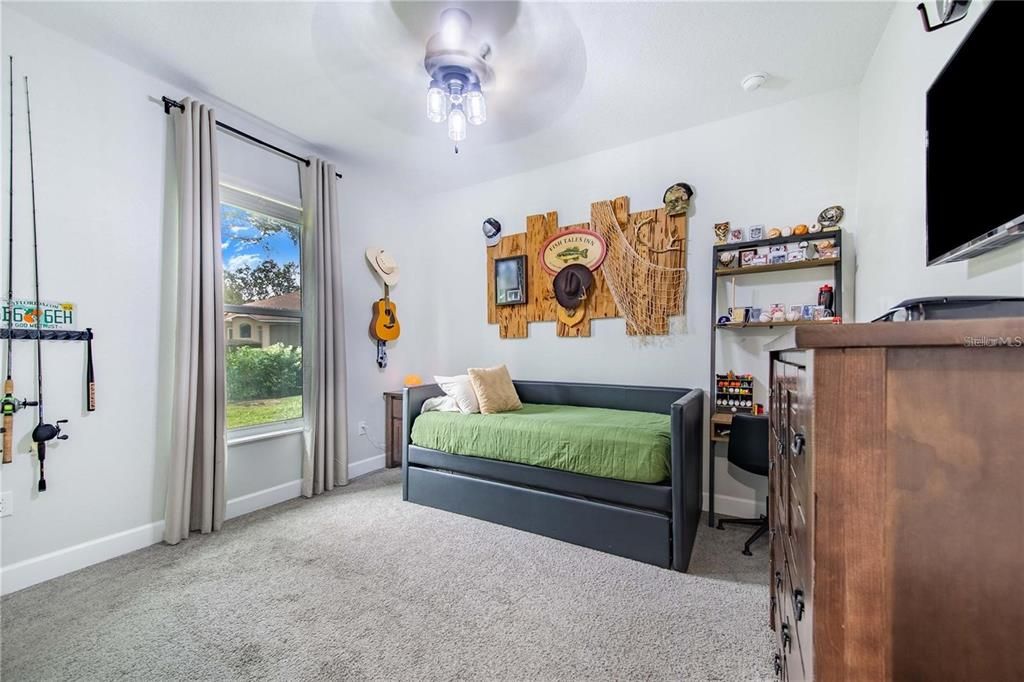 For Sale: $630,000 (3 beds, 2 baths, 2190 Square Feet)