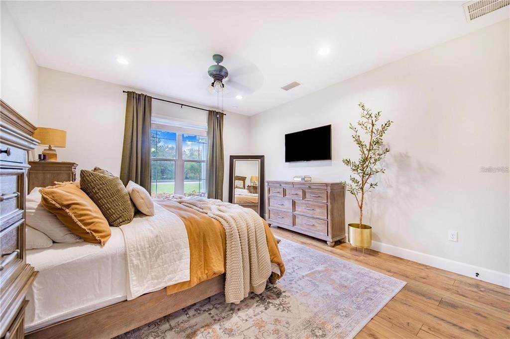 For Sale: $630,000 (3 beds, 2 baths, 2190 Square Feet)