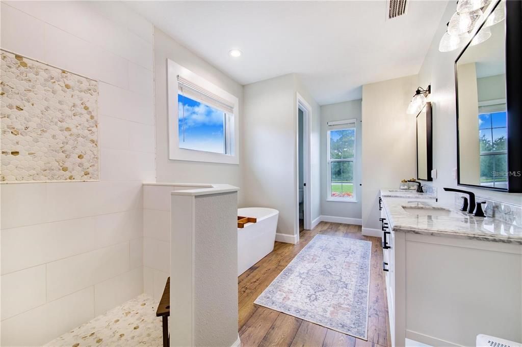 For Sale: $630,000 (3 beds, 2 baths, 2190 Square Feet)