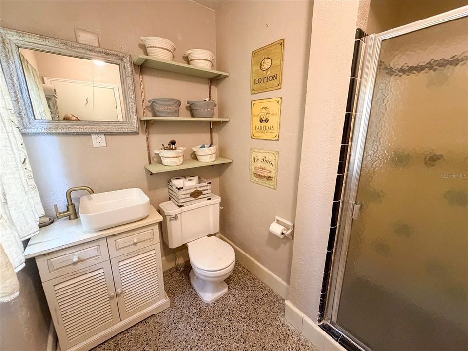 En Venta: $362,500 (3 camas, 2 baños, 1800 Pies cuadrados)