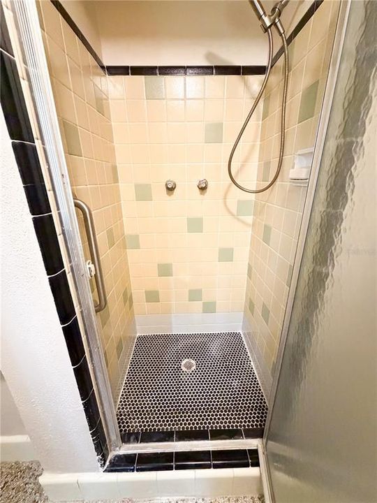 En Venta: $362,500 (3 camas, 2 baños, 1800 Pies cuadrados)