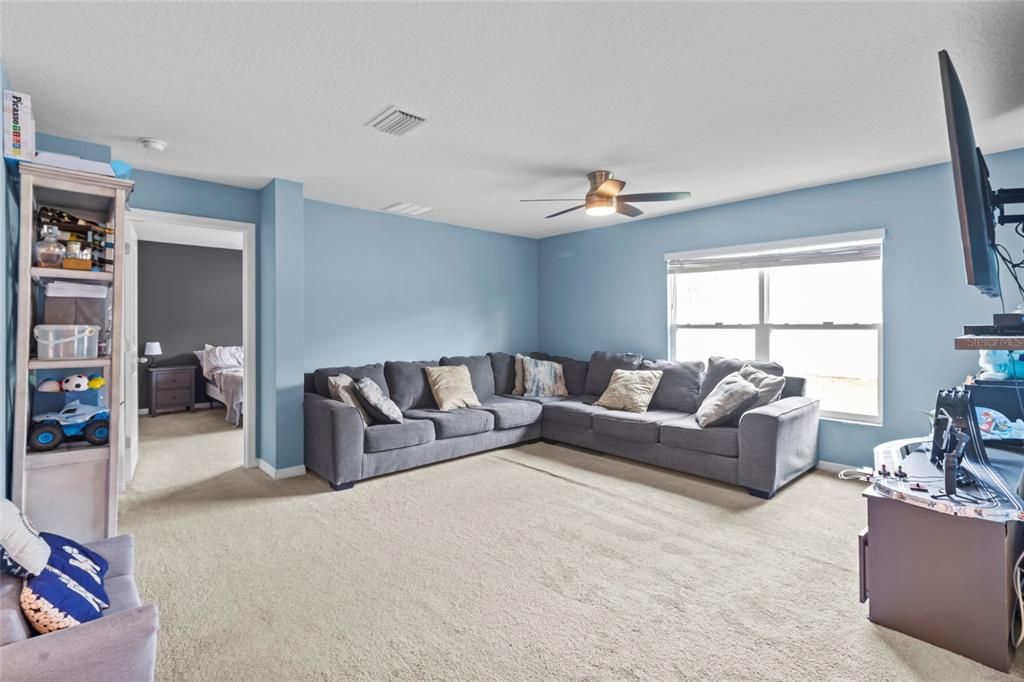 For Sale: $330,000 (4 beds, 2 baths, 1846 Square Feet)