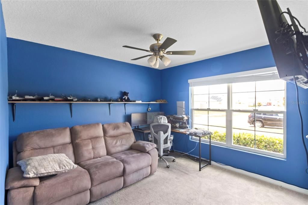For Sale: $330,000 (4 beds, 2 baths, 1846 Square Feet)