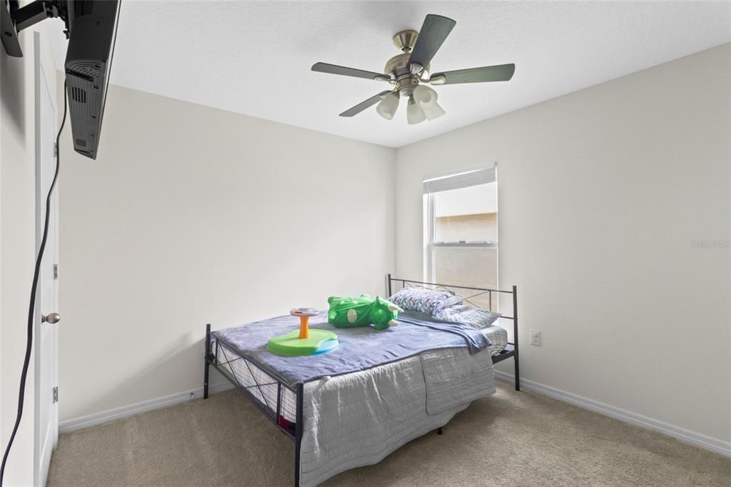 For Sale: $330,000 (4 beds, 2 baths, 1846 Square Feet)
