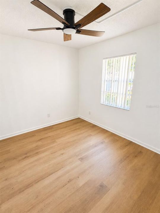 For Sale: $204,990 (2 beds, 2 baths, 835 Square Feet)