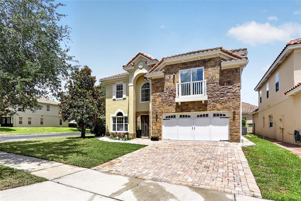 For Rent: $4,150 (5 beds, 5 baths, 2799 Square Feet)