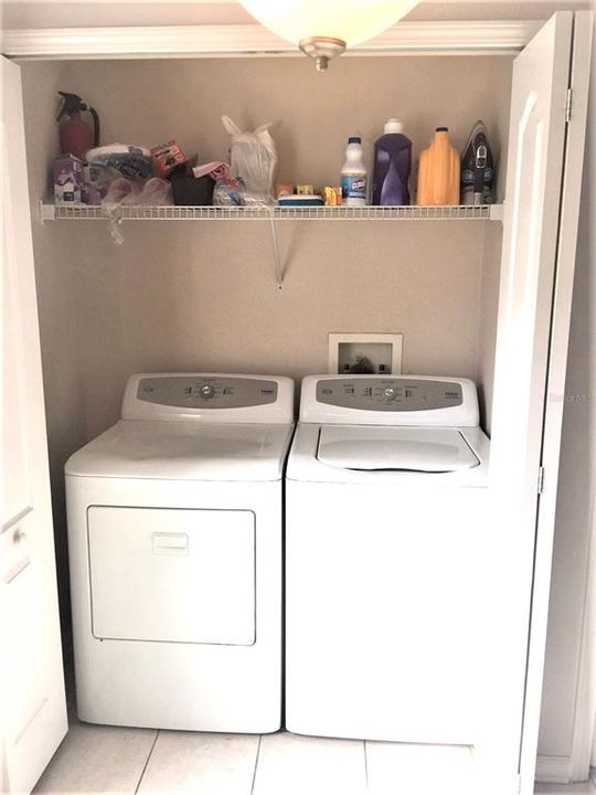 В аренду: $2,000 (4 спален, 2 ванн, 1685 Квадратных фут)