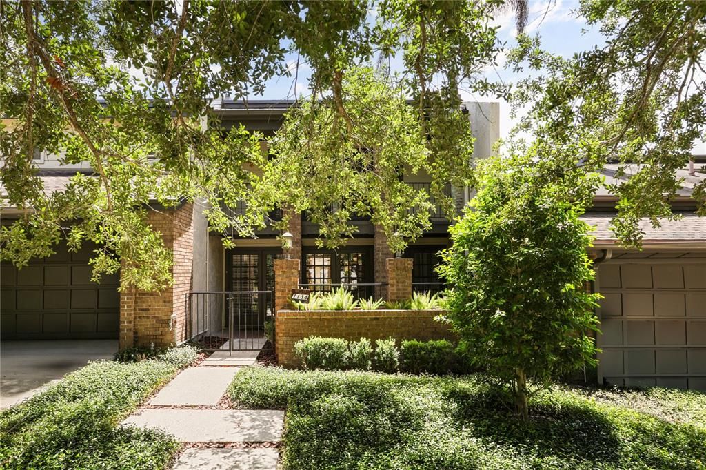 En Venta: $525,000 (3 camas, 3 baños, 2195 Pies cuadrados)