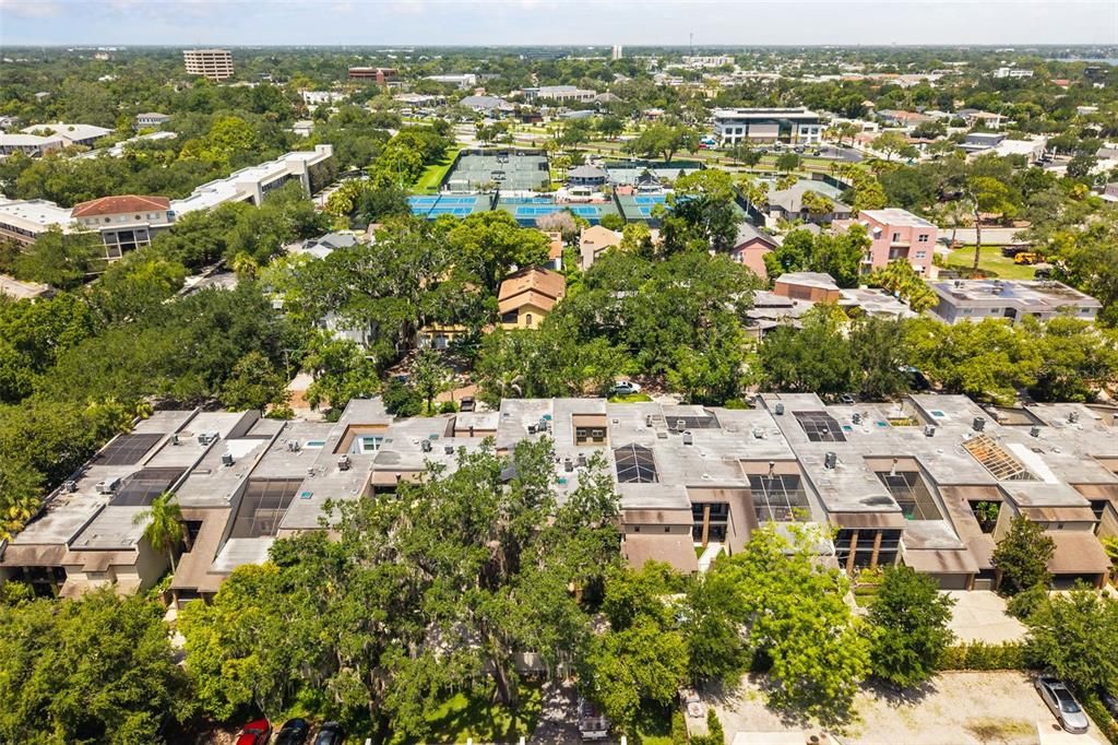 En Venta: $525,000 (3 camas, 3 baños, 2195 Pies cuadrados)