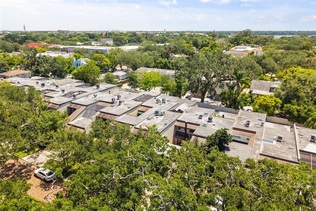 En Venta: $525,000 (3 camas, 3 baños, 2195 Pies cuadrados)