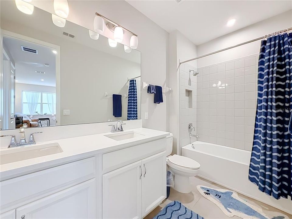 For Sale: $579,900 (4 beds, 3 baths, 2927 Square Feet)