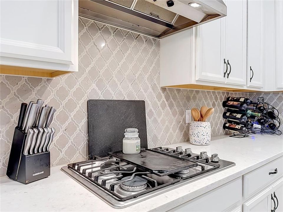 For Sale: $579,900 (4 beds, 3 baths, 2927 Square Feet)