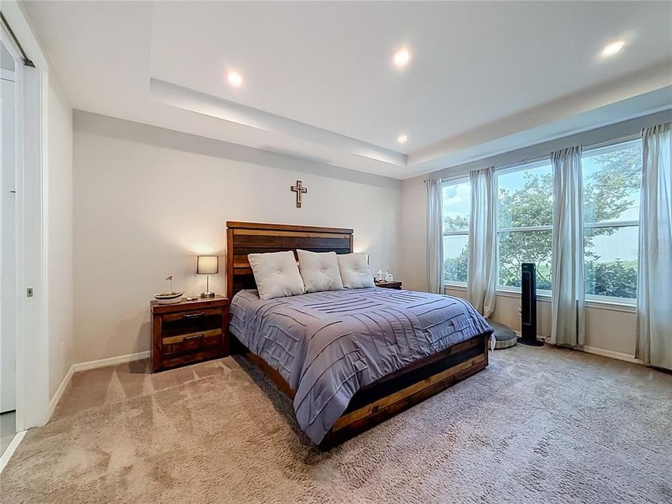 For Sale: $579,900 (4 beds, 3 baths, 2927 Square Feet)