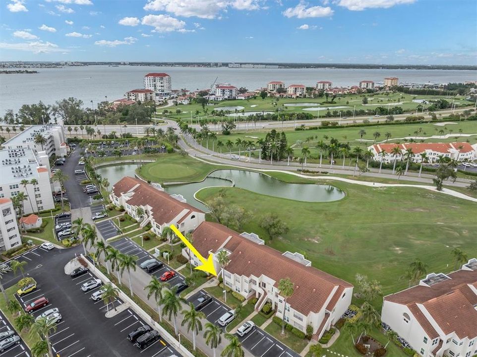 На продажу: $349,900 (2 спален, 2 ванн, 1145 Квадратных фут)