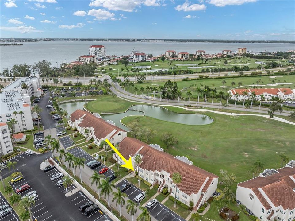 На продажу: $349,900 (2 спален, 2 ванн, 1145 Квадратных фут)