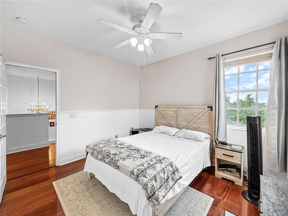 For Sale: $989,000 (4 beds, 2 baths, 2803 Square Feet)