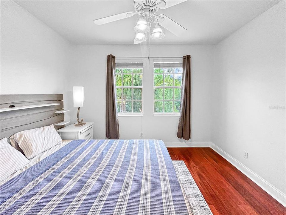 For Sale: $989,000 (4 beds, 2 baths, 2803 Square Feet)