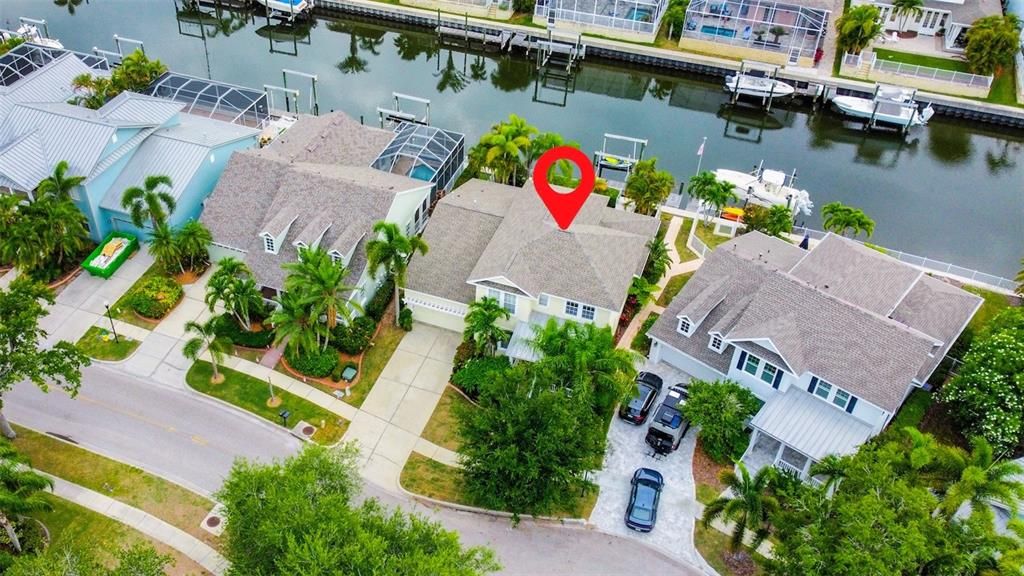 For Sale: $989,000 (4 beds, 2 baths, 2803 Square Feet)
