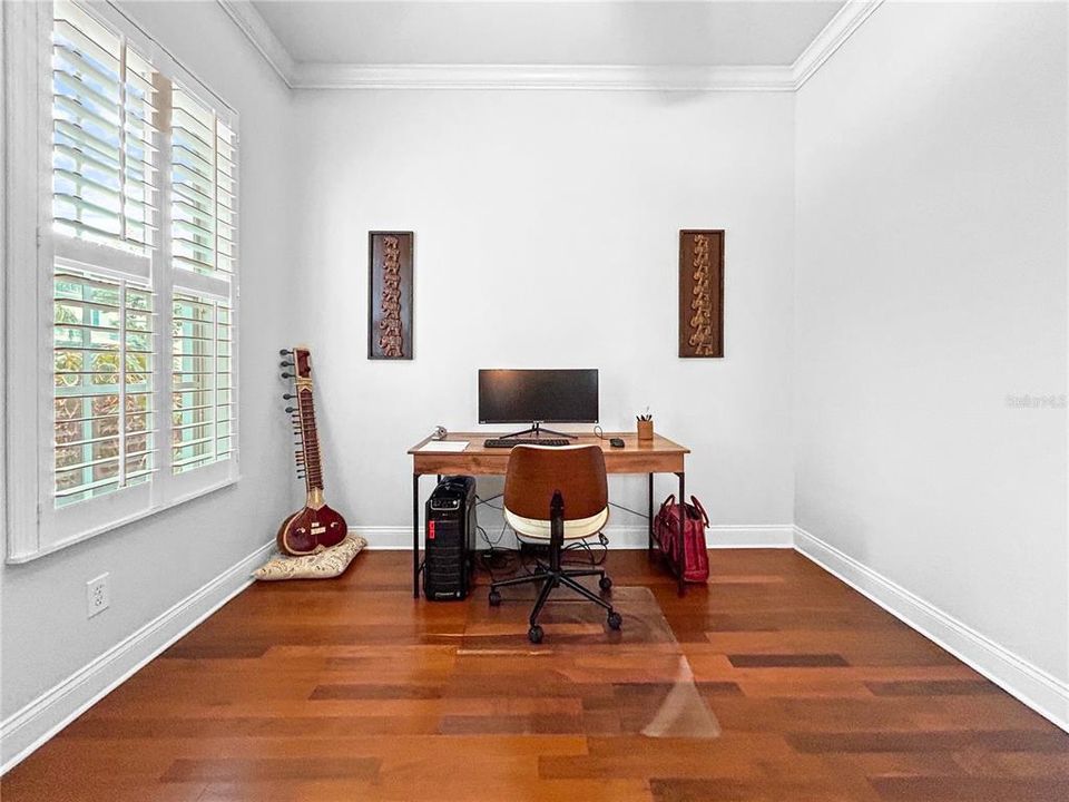 For Sale: $989,000 (4 beds, 2 baths, 2803 Square Feet)