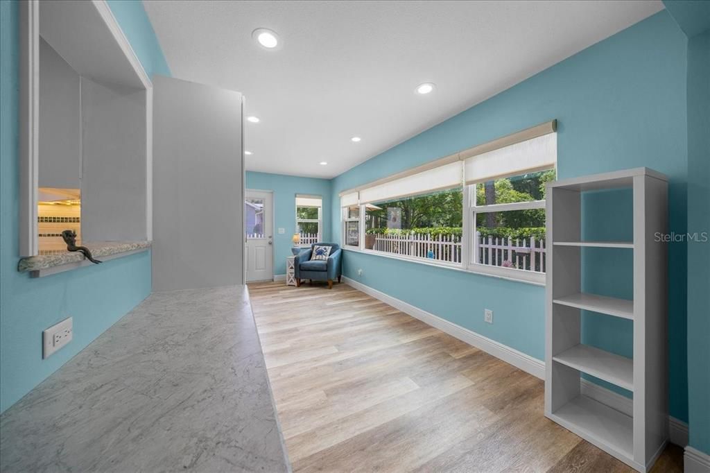 En Venta: $199,999 (2 camas, 2 baños, 1577 Pies cuadrados)