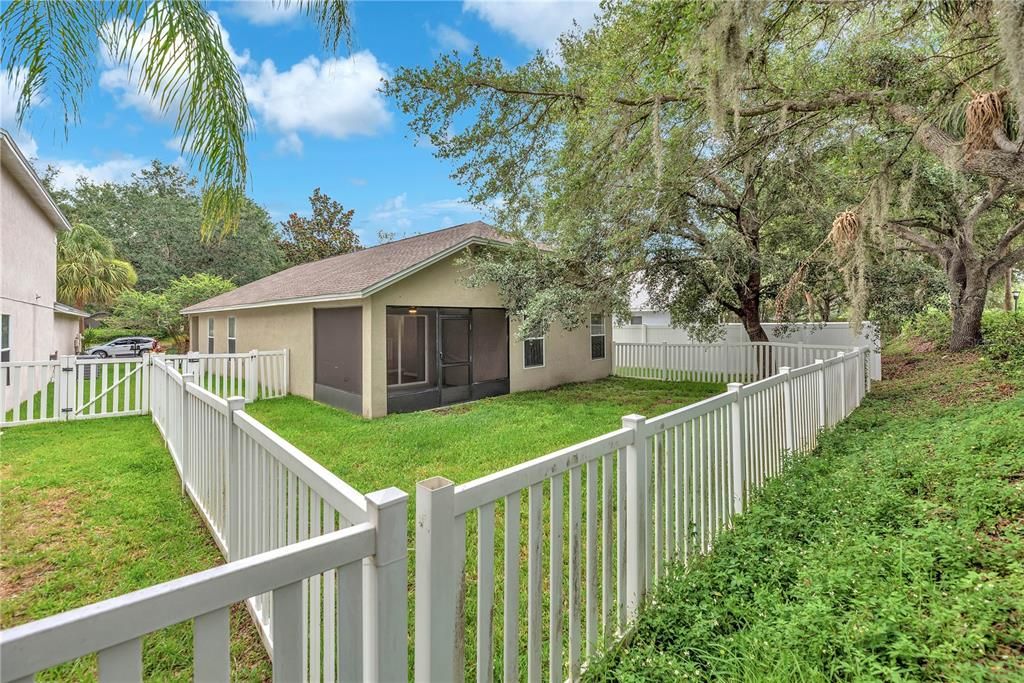 En Venta: $308,000 (3 camas, 2 baños, 1284 Pies cuadrados)
