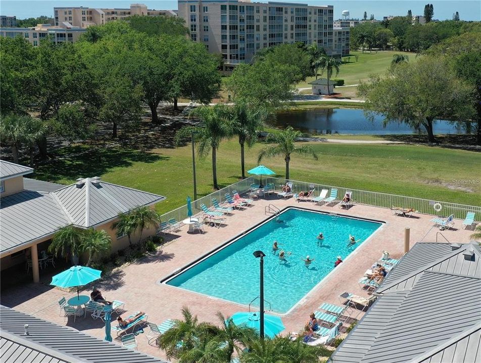 For Sale: $199,900 (2 beds, 2 baths, 1280 Square Feet)