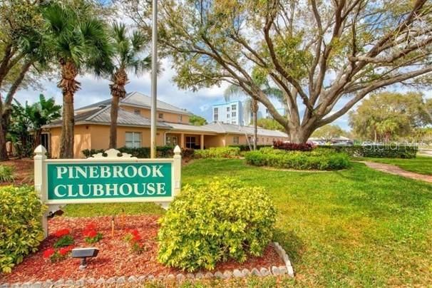 For Sale: $199,900 (2 beds, 2 baths, 1280 Square Feet)