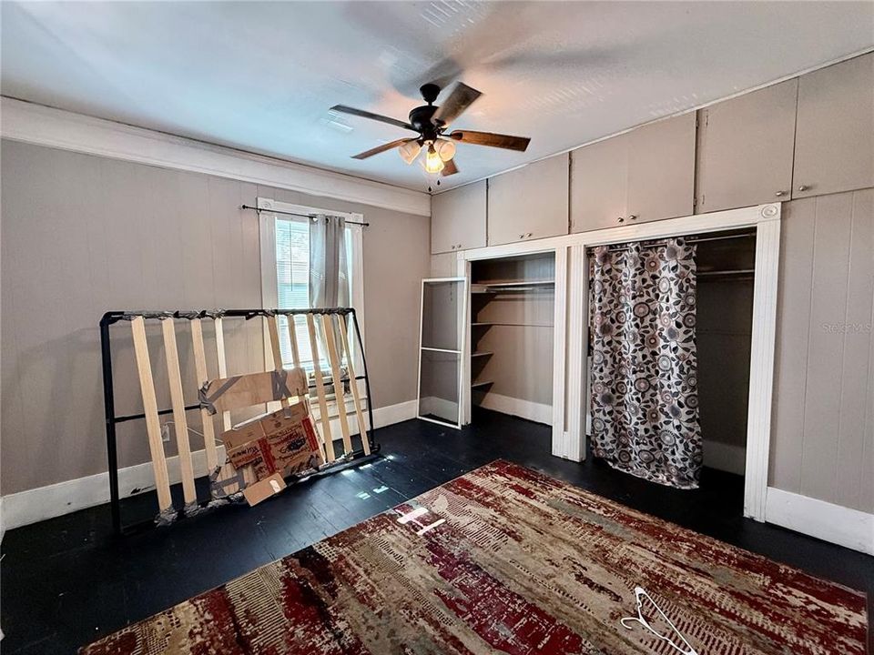 For Sale: $449,000 (5 beds, 4 baths, 2848 Square Feet)