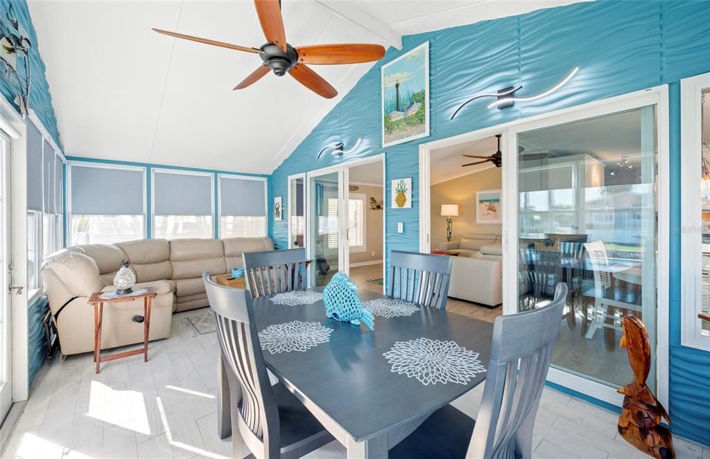 For Sale: $137,500 (2 beds, 2 baths, 1296 Square Feet)