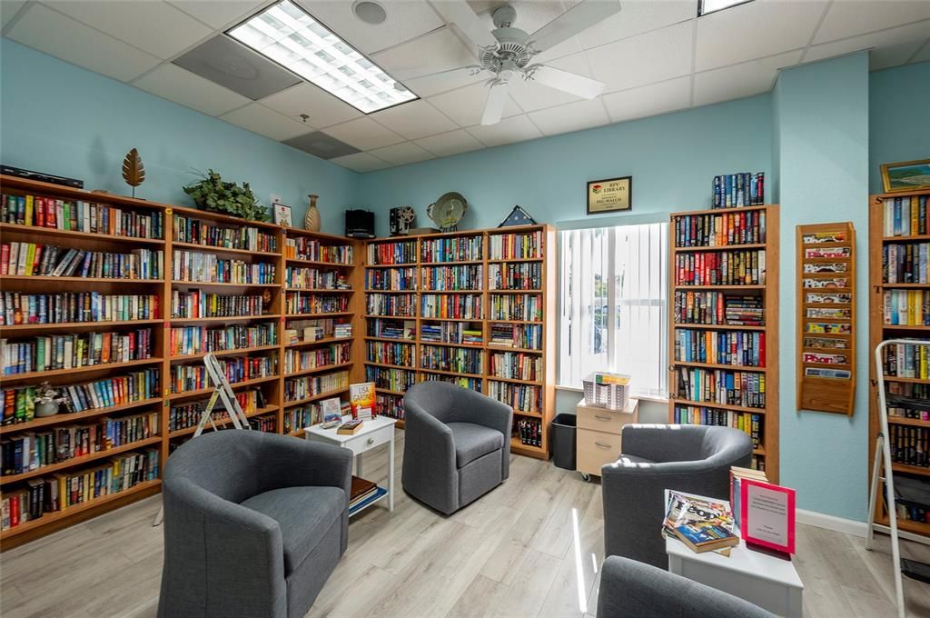 For Sale: $137,500 (2 beds, 2 baths, 1296 Square Feet)
