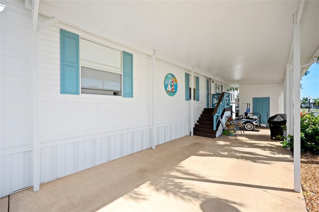 For Sale: $137,500 (2 beds, 2 baths, 1296 Square Feet)